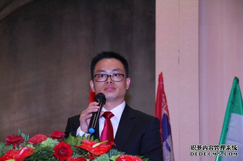http://mmbiz.qpic.cn/mmbiz/jUJutK0YPJJm2TNxLyyFE6OHkXPRSblNEAZdbjhWTwOZvce9SibpPK4F143LUzjY46hiam8SEvaogScycplSaflg/0