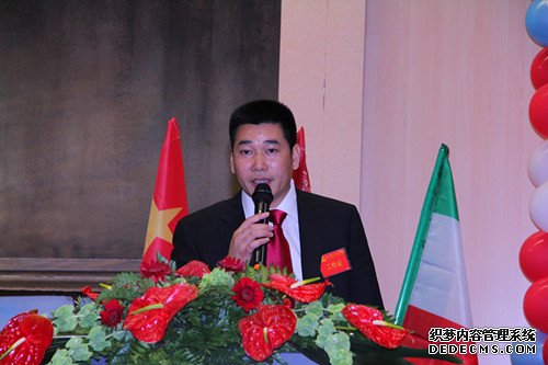 http://mmbiz.qpic.cn/mmbiz/jUJutK0YPJJm2TNxLyyFE6OHkXPRSblNwy5rVP7We3XXVEGiaQ6ToLSjs7Tlibl0vDyOGNt8ek4gmic4QyOQcv0tQ/0
