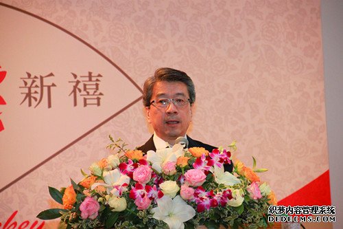 http://mmbiz.qpic.cn/mmbiz/jUJutK0YPJK1EwhJJ4MhavMS3nUG6o51FRDrcVlDCnMbe6W9zGaEic8SruVxKBahznKky9pwMUTagnMlVRdFpww/0